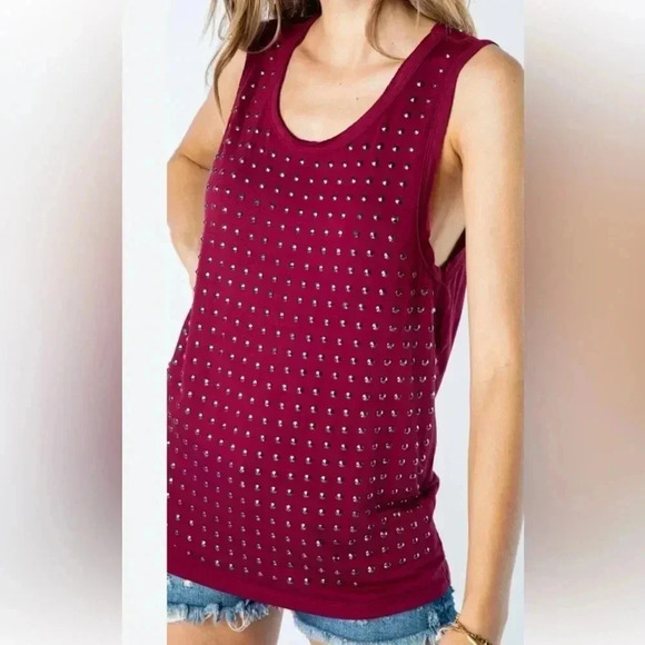 VOCAL SLEEVLESS TANK WITH STUDS SIZE XL - Picture 1 of 4
